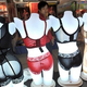 Image for article titled Sad Science: Male Gaze Shuts Women Up